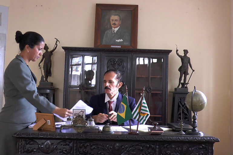 Cena de americo falcao peregrino de alex santos com ricardo moreira e joelma cavalcanti