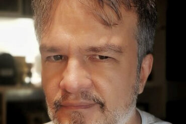 Jornalista andré cananéa eleito para a apc