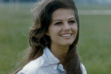 Atriz italiana claudia cardinale, paixão de gerações de cinéfilos.