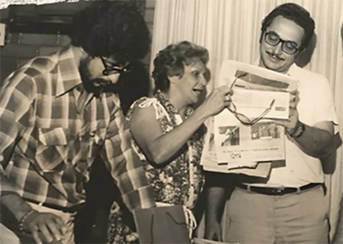 O colunista (esq.), a professora Dalvanira Gadelha e o reitor da UFPB Lynaldo Cavalcanti.